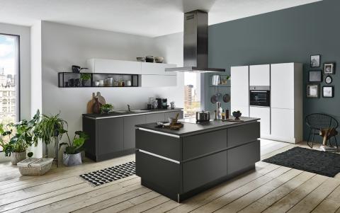 Nolte Küche TITAN graphit mit FEEL Arcticweiß ohne Elektrogeräte