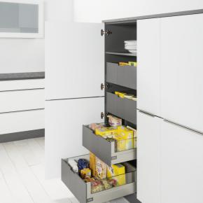 Vorratsschrank mit Innenausz&uuml;gen VI
